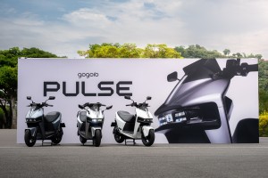 全新性能旗艦 Gogoro Pulse 正式交車  6/30 前限時購車享最高半年免費騎、學生加碼現折 $3,000 