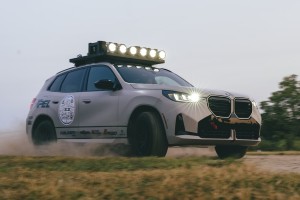 BMW X3 M50在2024年Rebelle Rally拉力賽中登上領獎台