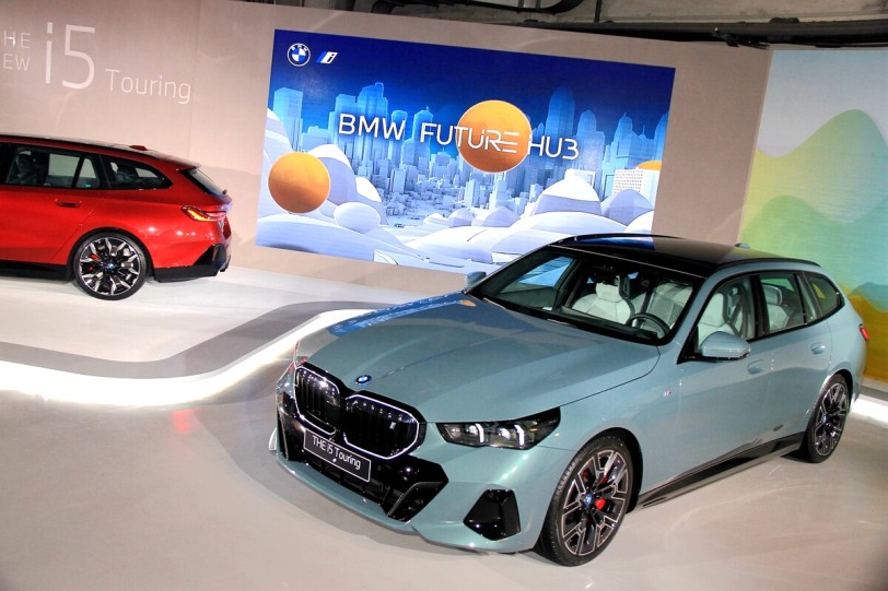 就是愛這個範！全球首款純電動力旅行車BMW i5 Touring在台上市