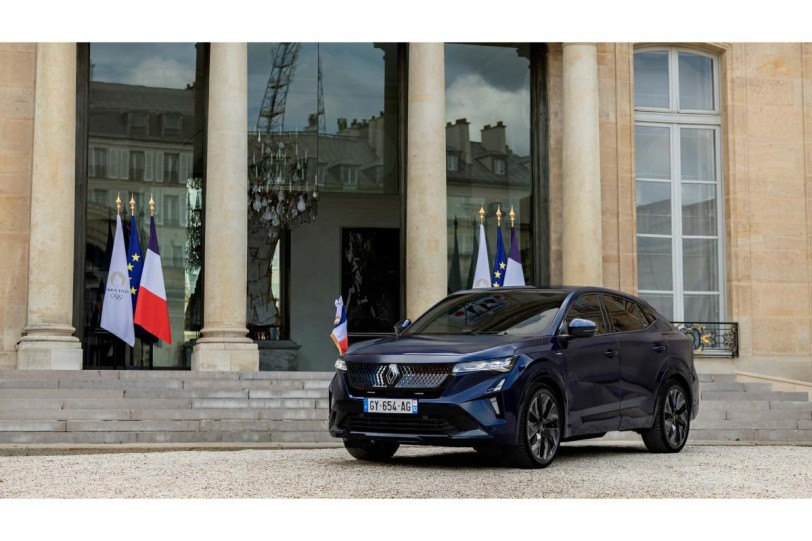 睽違 8 年，Renault RAFALE 取代 DS 7 成為法國總統馬克宏新座駕