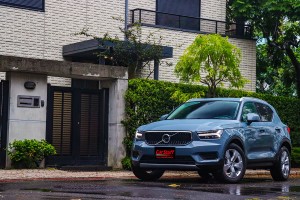 最接近瑞典美學的時刻，2021 Volvo XC40 T3 Momentum